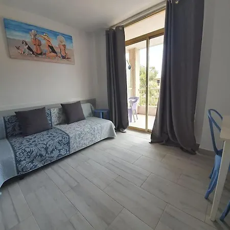 Estudio Pacific Salou, Playa 300m! Apartamento